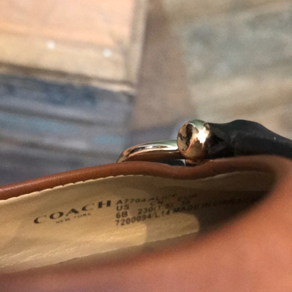 Coach Flats - Picture 5 of 5